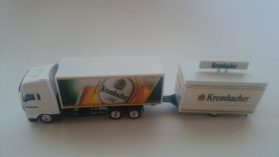 Truck mit Bierschank - Anhänger  Krombacher